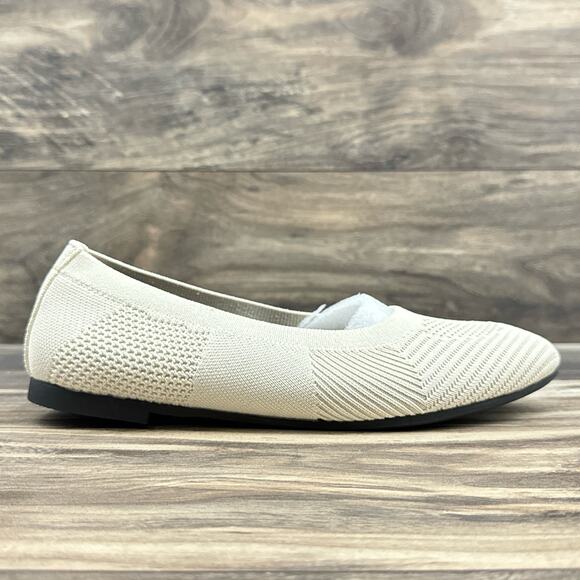 NIB Bernie Mev 39 Nikki Stretchy Knit Comfort Ballet Flats Nude Silver - Picture 4 of 10